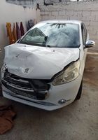 Vend Peugeot 208 essence accidenté... ANNONCES Bazarok.fr